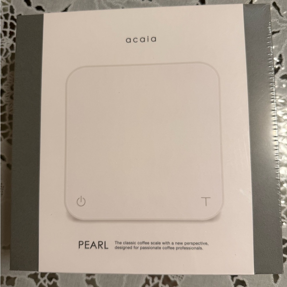 Acaia Pearl coffee scale in white
